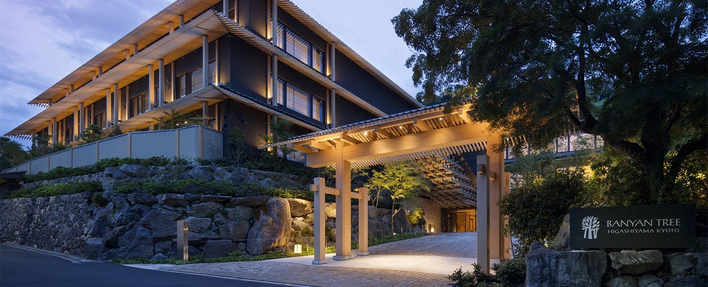 ภายนอกอาคาร