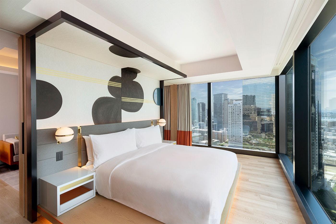 Canopy Corner Suite (เตียงคิงไซส์)