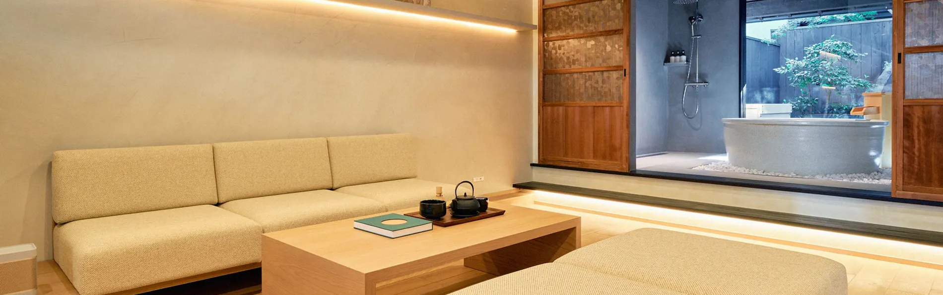 Kyoto Machiya 鴨川ガーデンズ