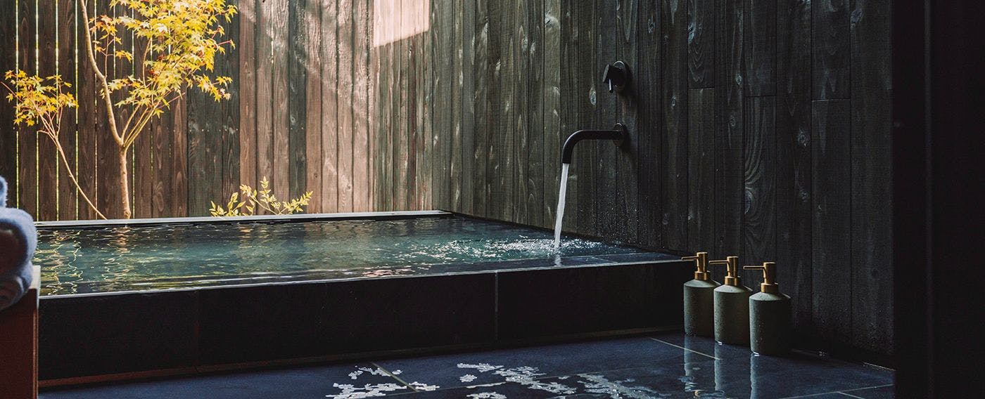 ออนเซ็นกลางแจ้ง