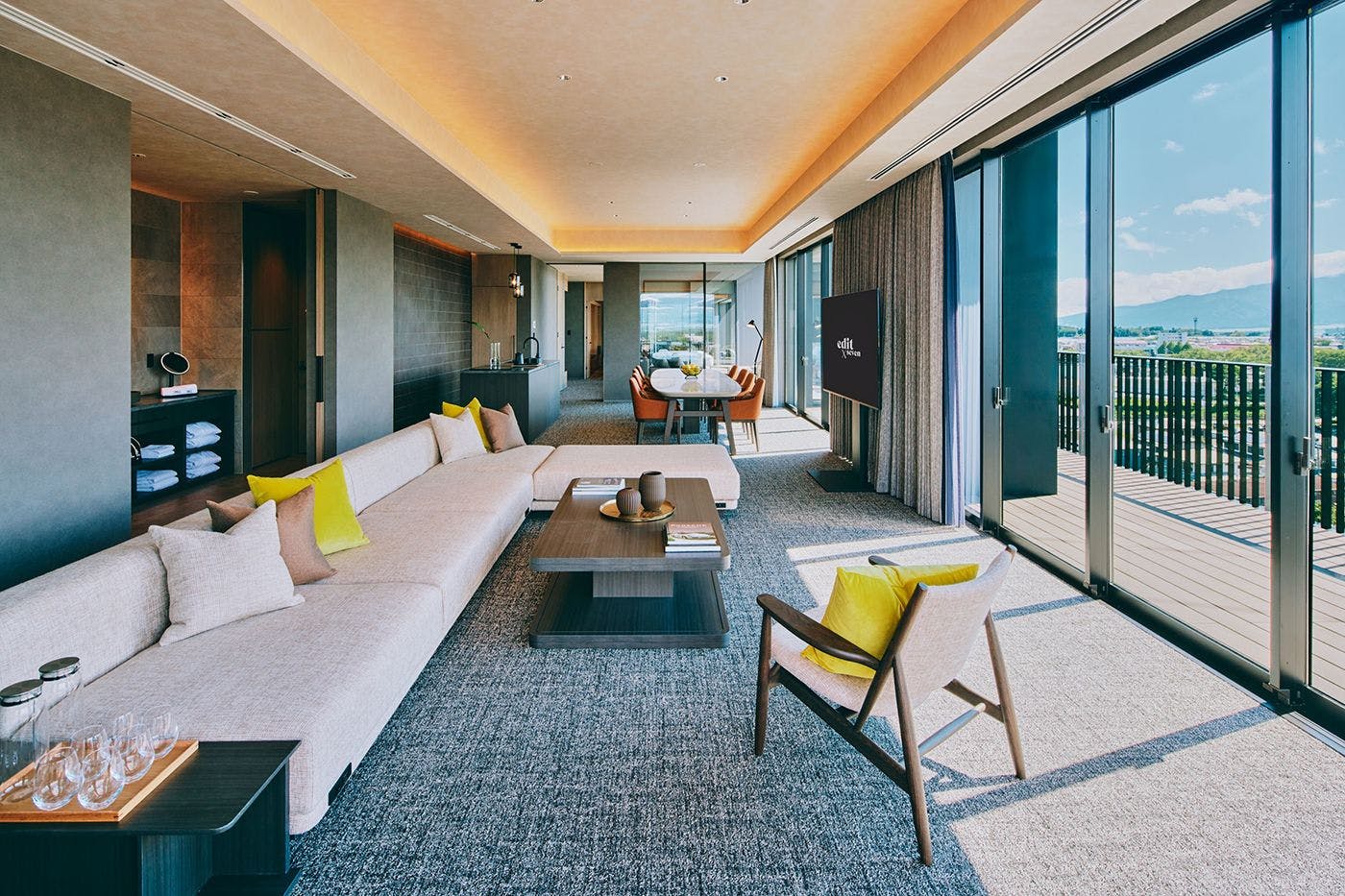 edit x seven FUJI GOTEMBA