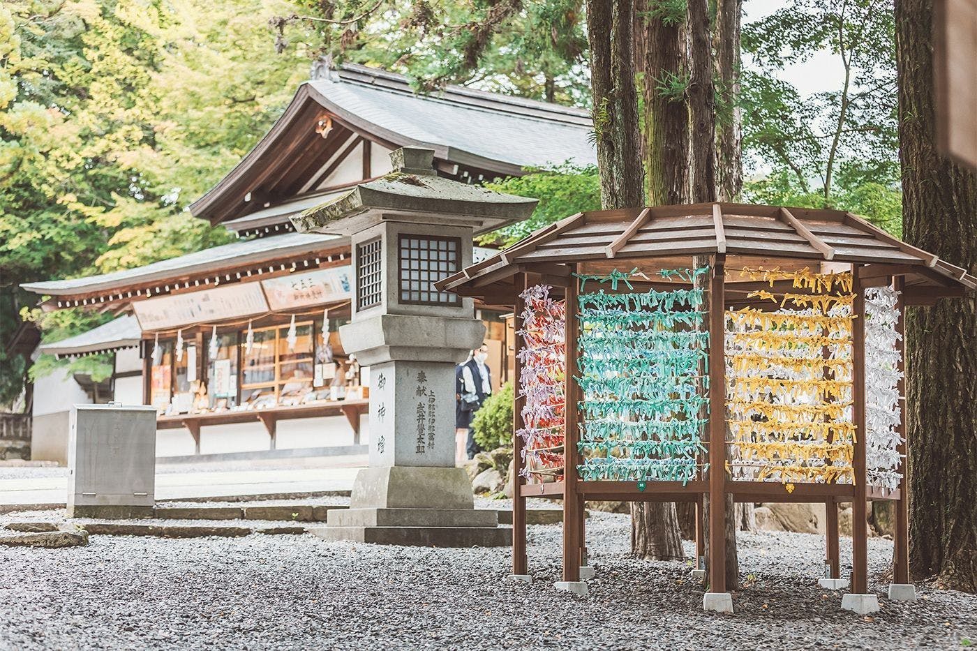 神秘なる諏訪湖に心癒される宿　上諏訪温泉しんゆ