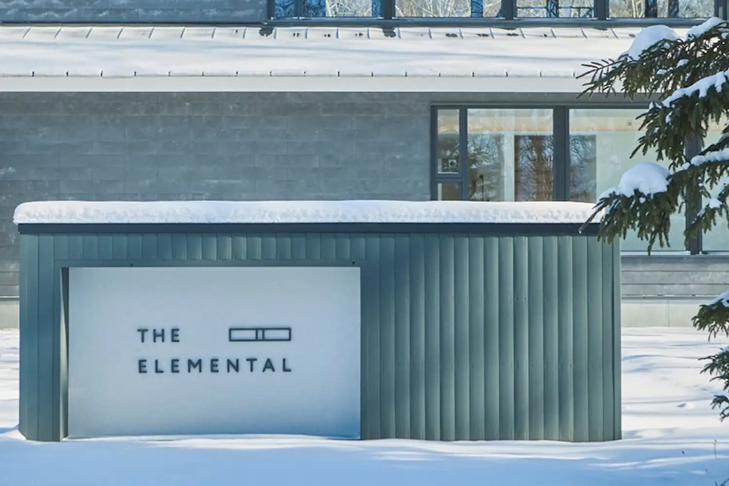 ภายนอกอาคาร