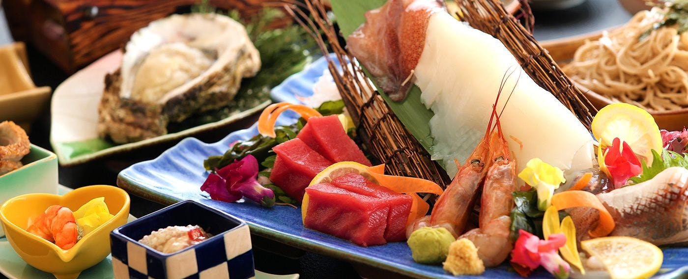 ตัวอย่างอาหารชุดฤดูร้อน