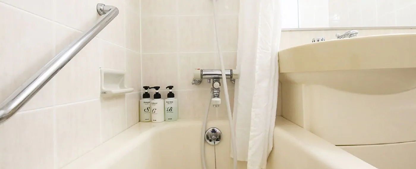 ห้องสไตล์ตะวันตก, อ่างอาบน้ำ