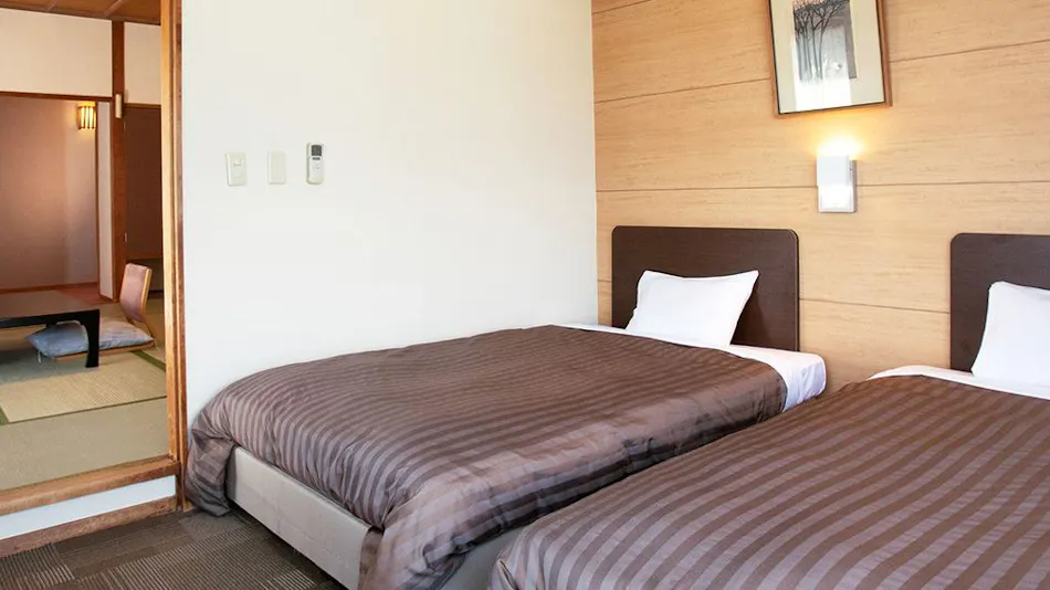 Riverside Ueda Inn