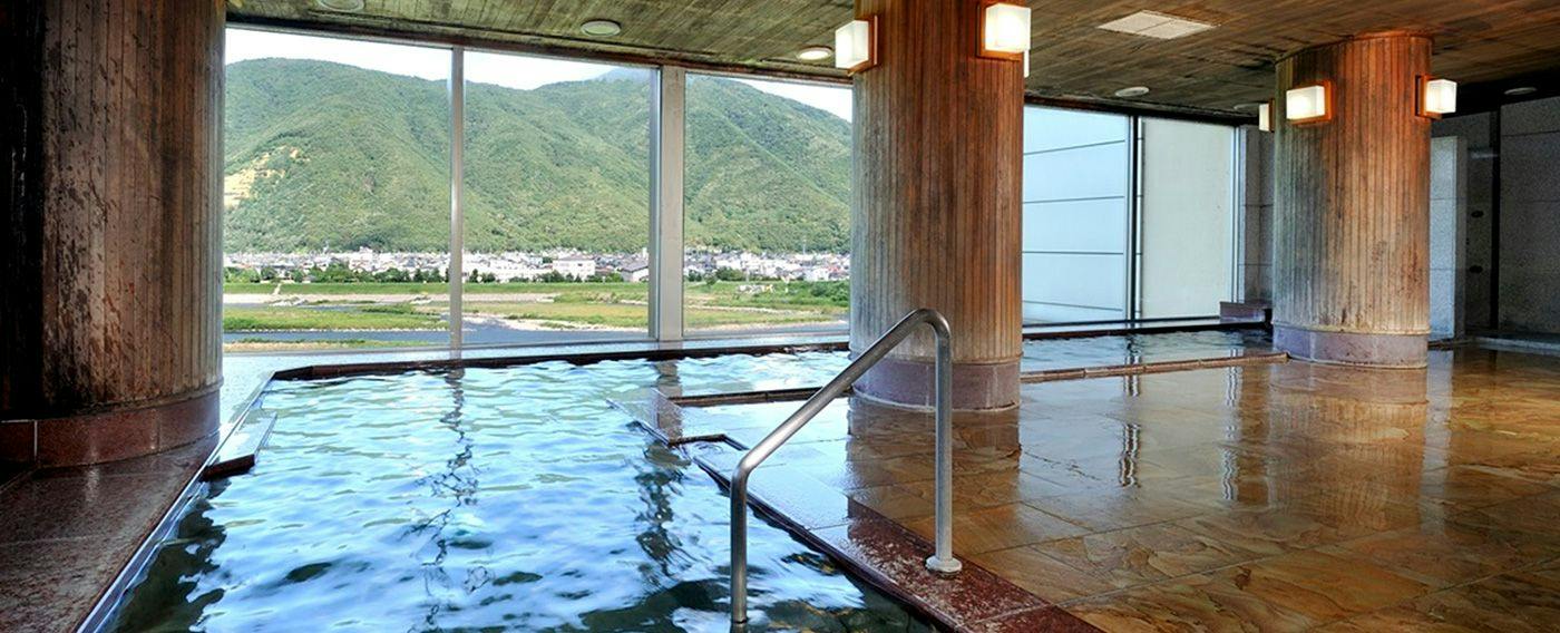 Riverside Ueda Inn