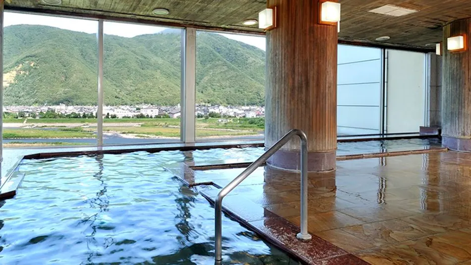 Riverside Ueda Inn