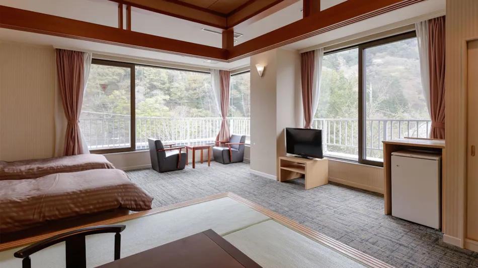 Shiobara Onsen Hotel New Momiji