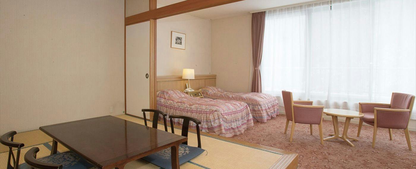 Shiobara Onsen Hotel New Momiji