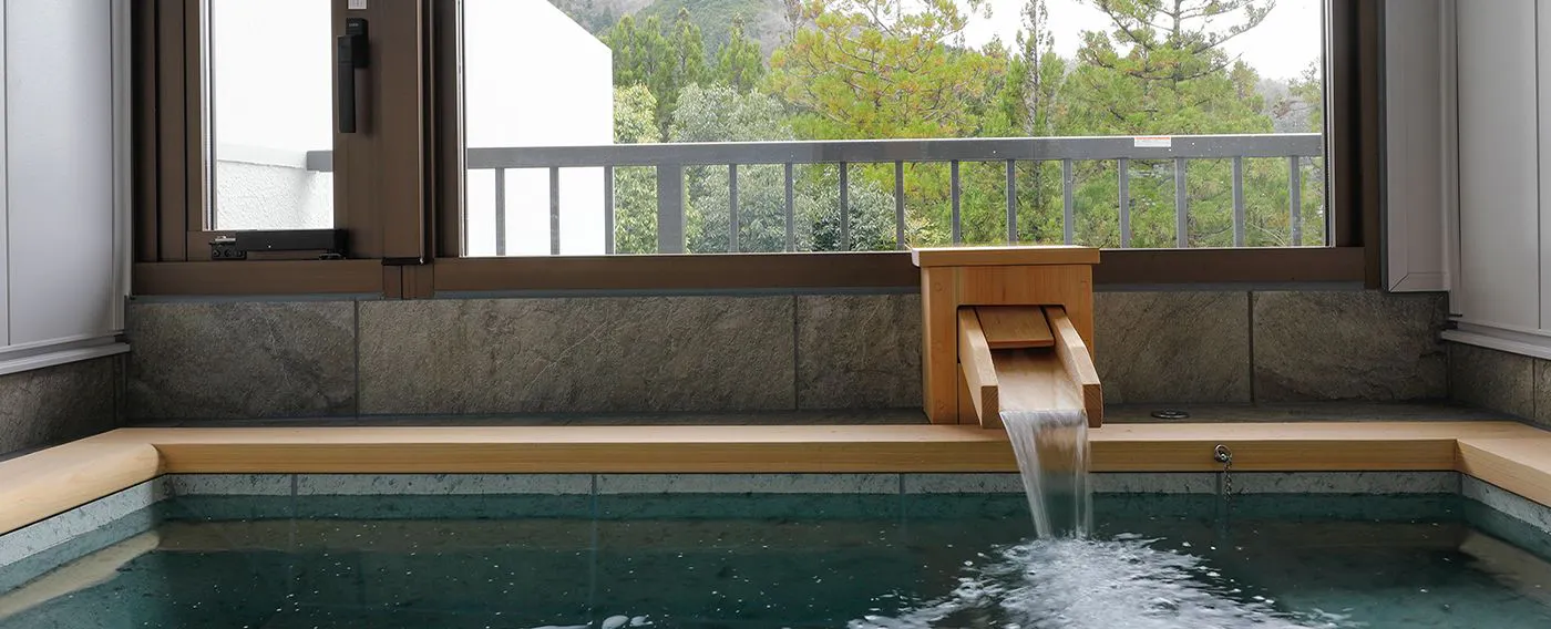 ห้องพิเศษ【ชั้นหยกมรกต】พร้อมอ่างอาบน้ำวิว