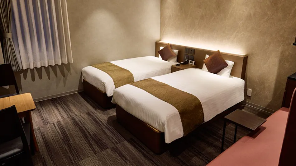 Ginza International Hotel