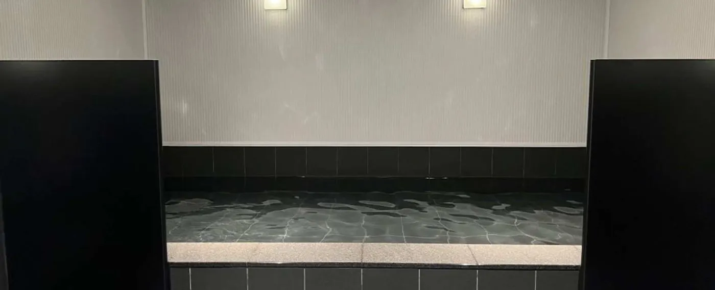 ห้องอาบน้ำสาธารณะ