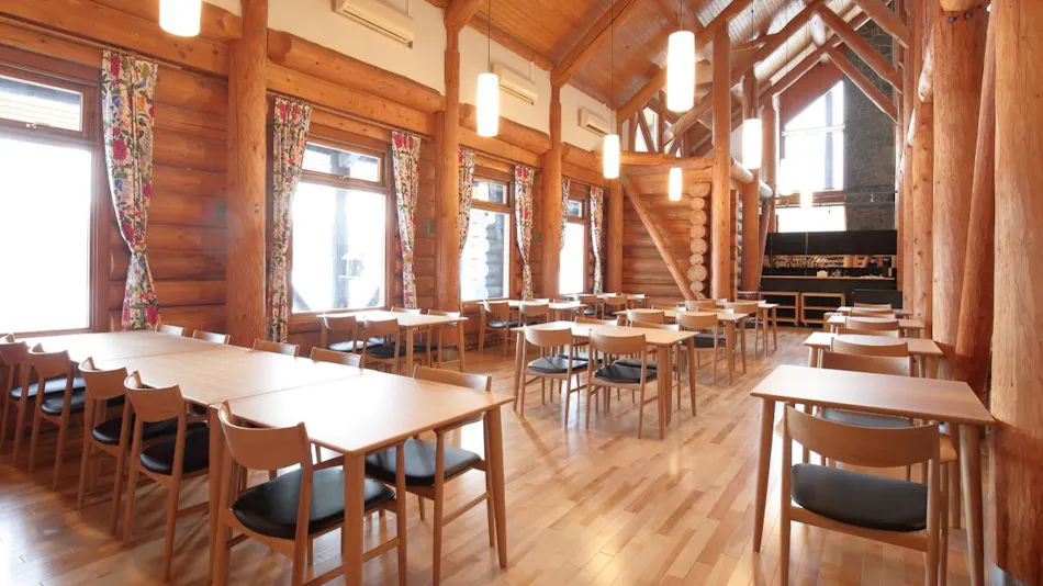 Log Hotel Maple Lodge