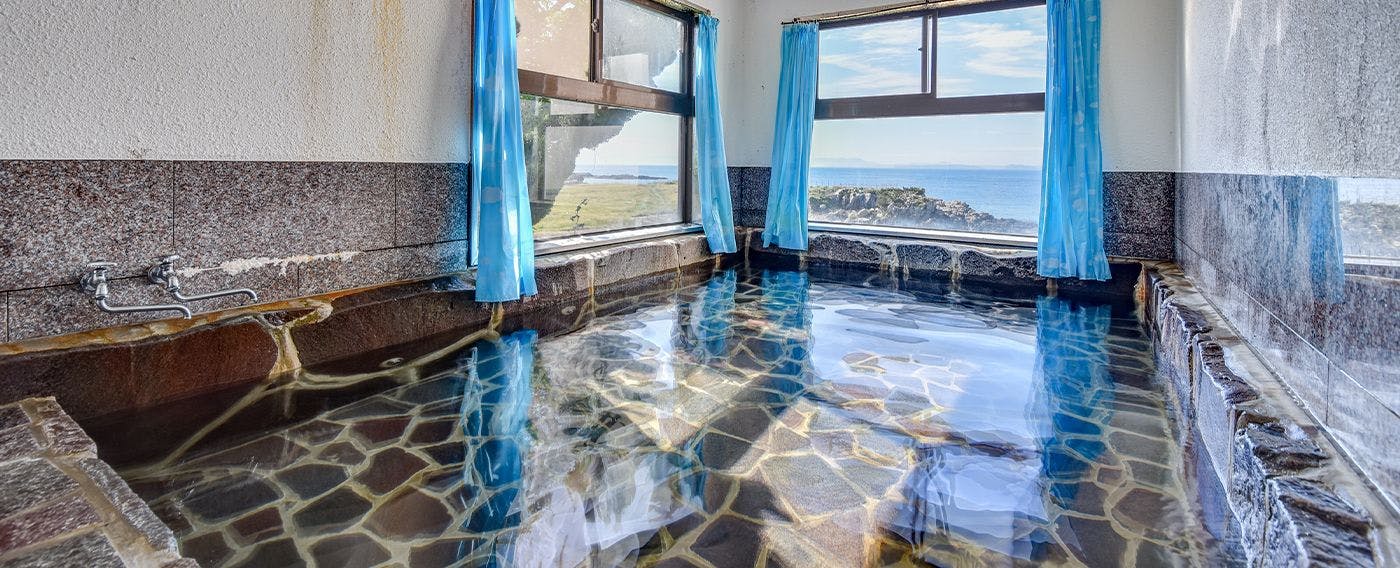 ห้องอาบน้ำหญิง