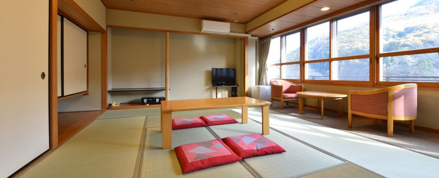 大江戸温泉物語 鹿教湯温泉 鹿教湯 宿泊予約なら Yahoo トラベル