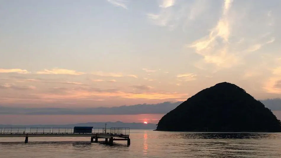 Tsukibikan: A 400-Year-Old Inn with Its Own Hot Spring, Associated with Shiko Munakata