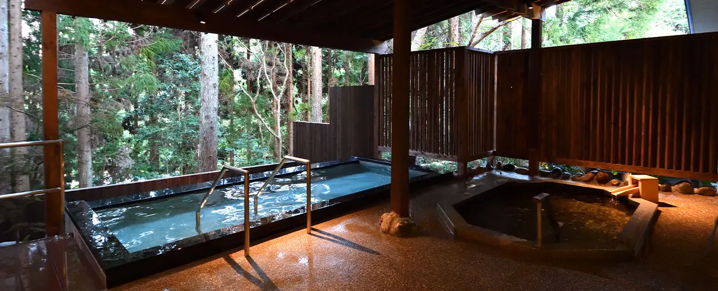 Pemandian air panas terbuka