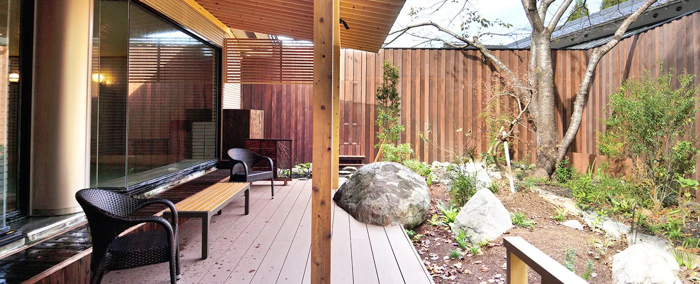 Pemandian air panas terbuka