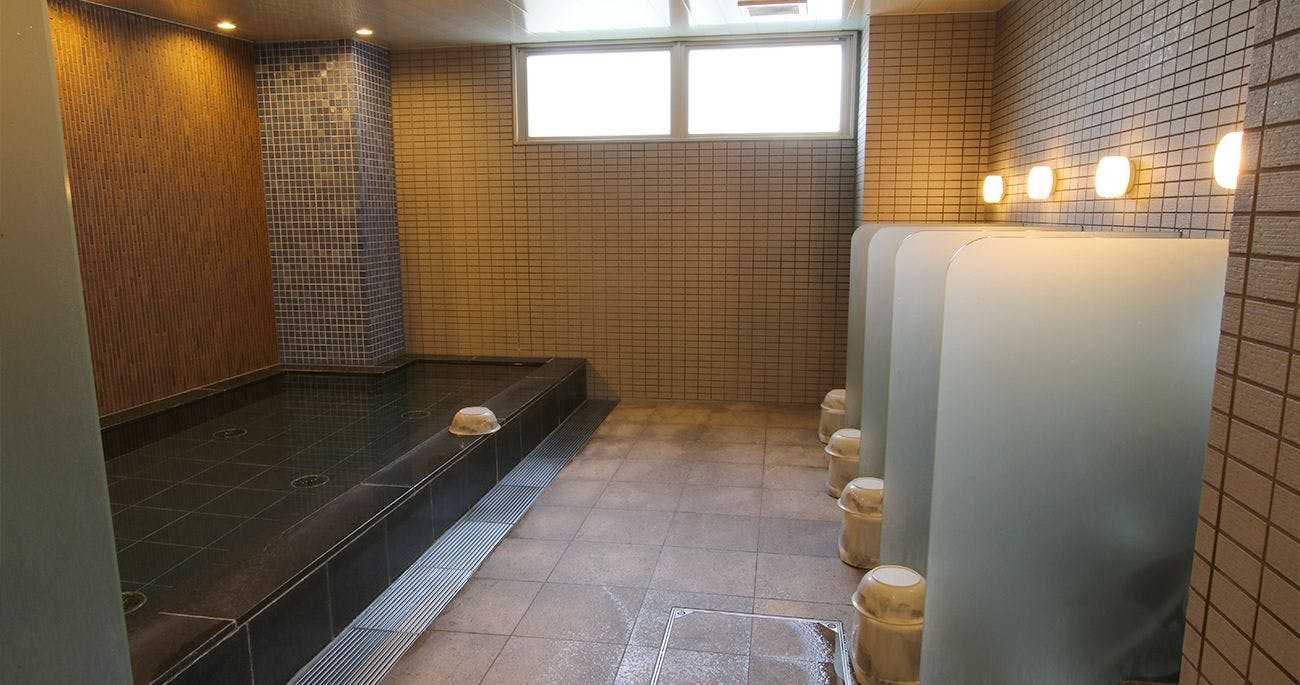 ห้องอาบน้ำรวม