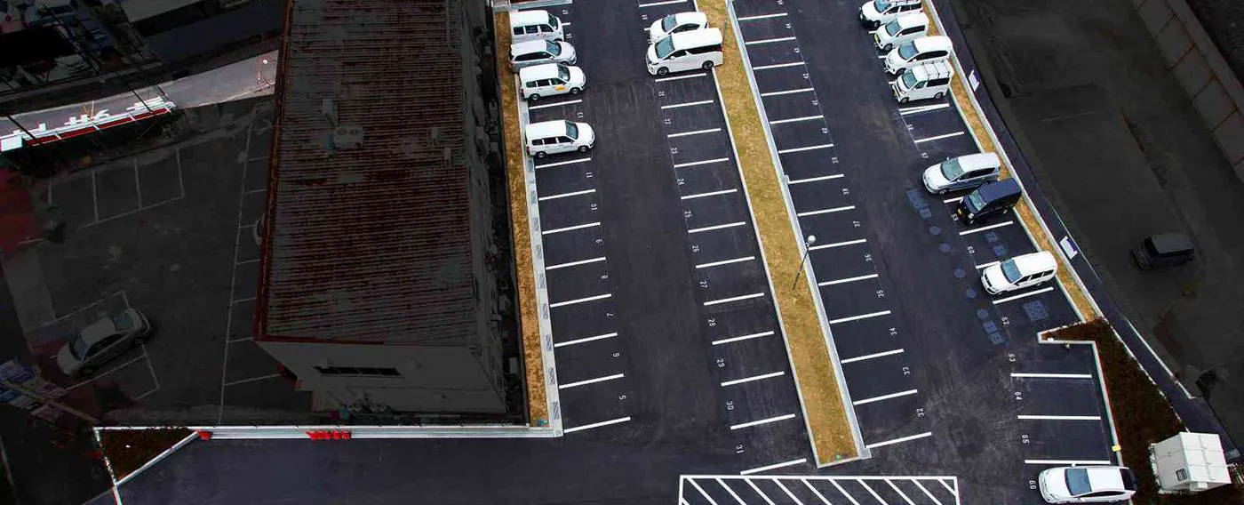 ที่จอดรถ