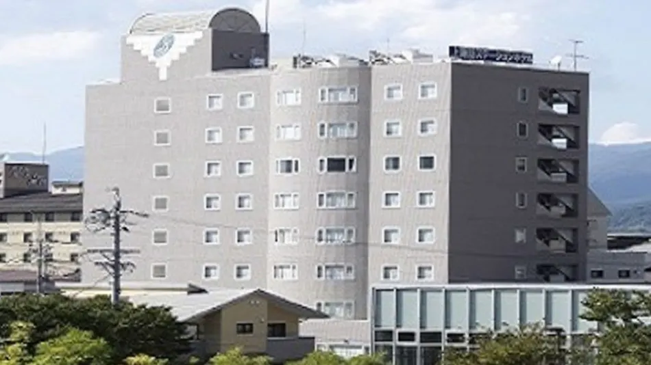 Kami-Suwa Station Hotel