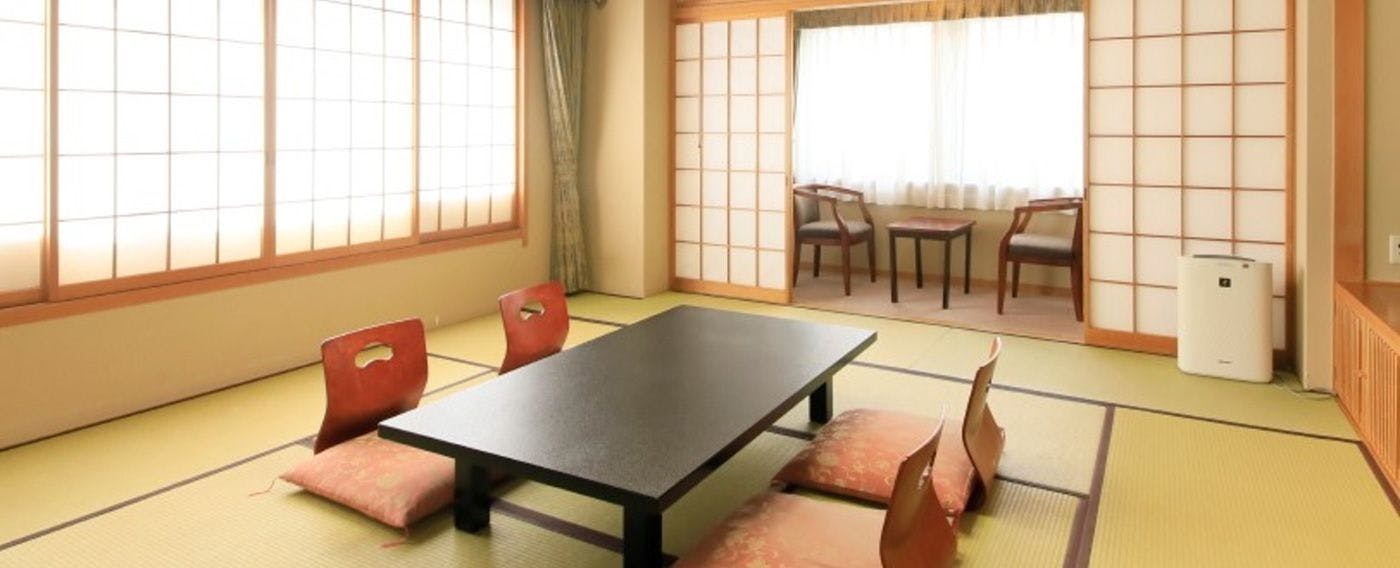 Kami-Suwa Station Hotel