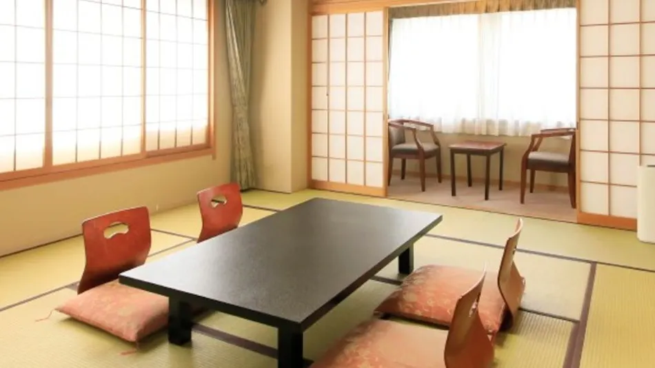 Kami-Suwa Station Hotel