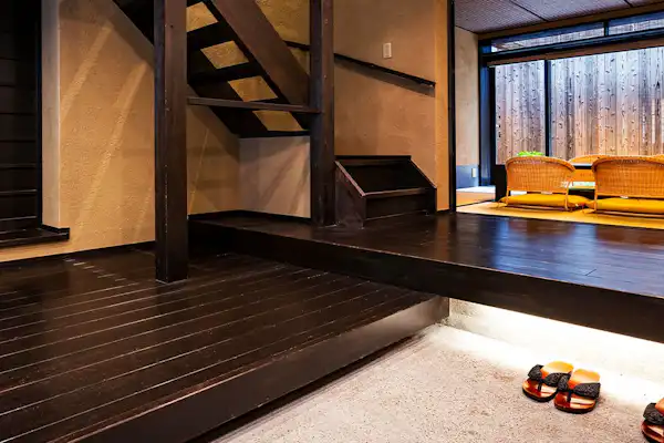 ภายในทางเข้า