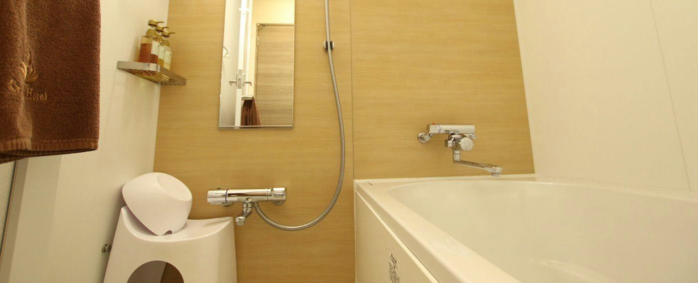 Dotonbori Crystal Hotel
