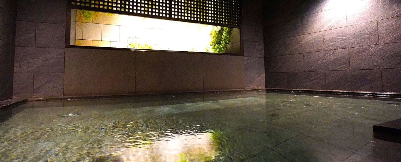 Bilik mandi awam besar