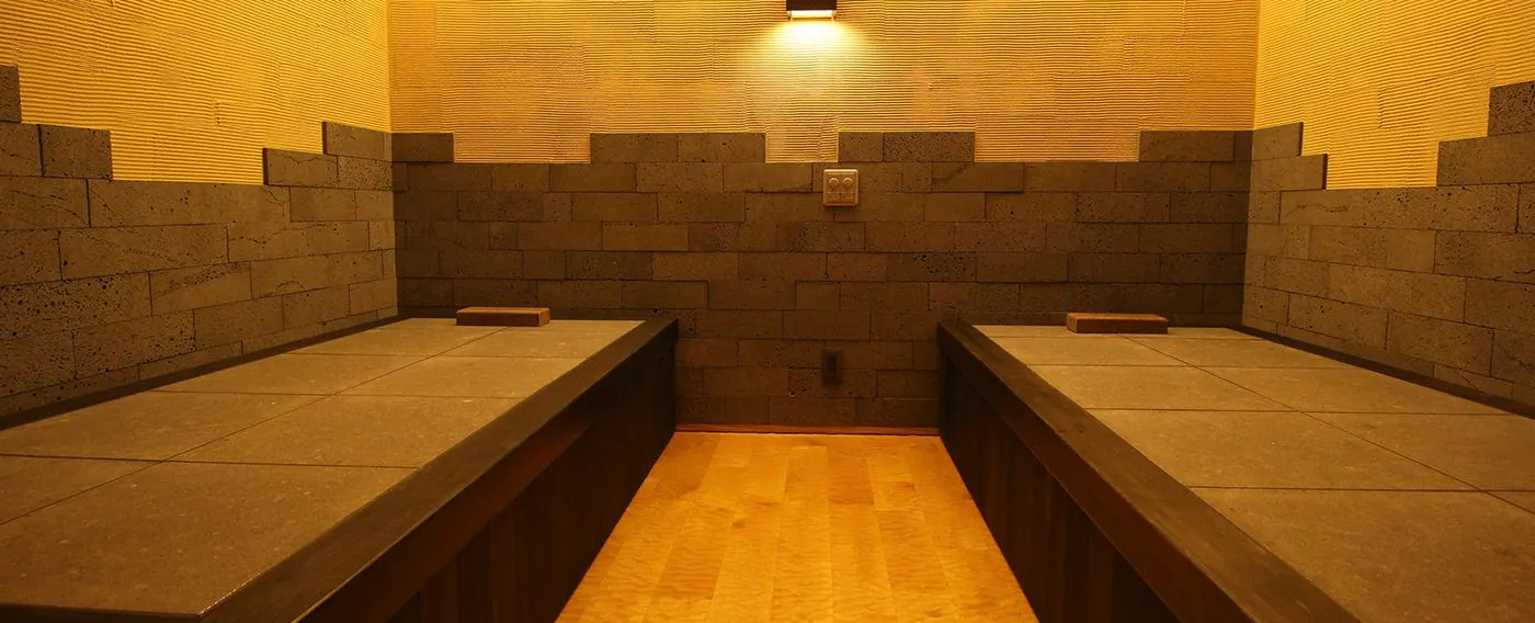 อ่างอาบน้ำหินร้อนส่วนตัว