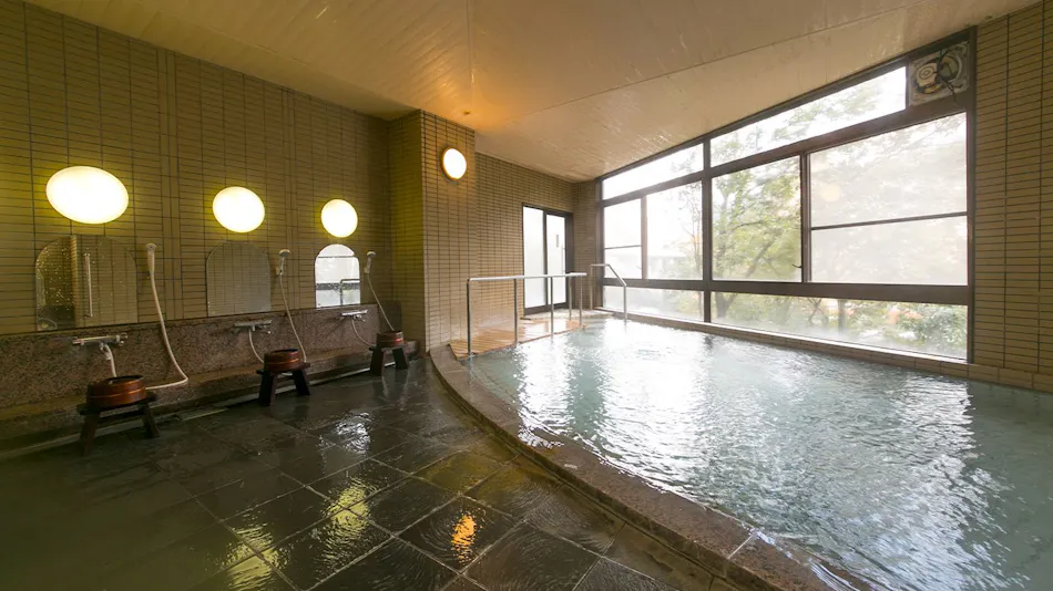 Popular Open-Air Bath Rooms and Seasonal Delicacies of Toyama, Unazuki Onsen Sunyanagi-tei