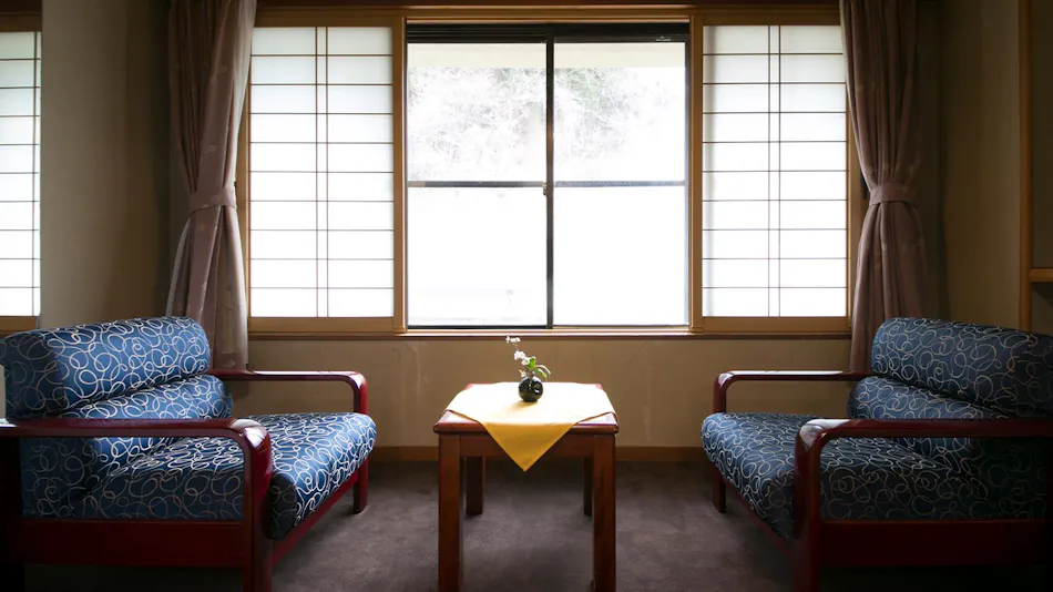 Popular Open-Air Bath Rooms and Seasonal Delicacies of Toyama, Unazuki Onsen Sunyanagi-tei