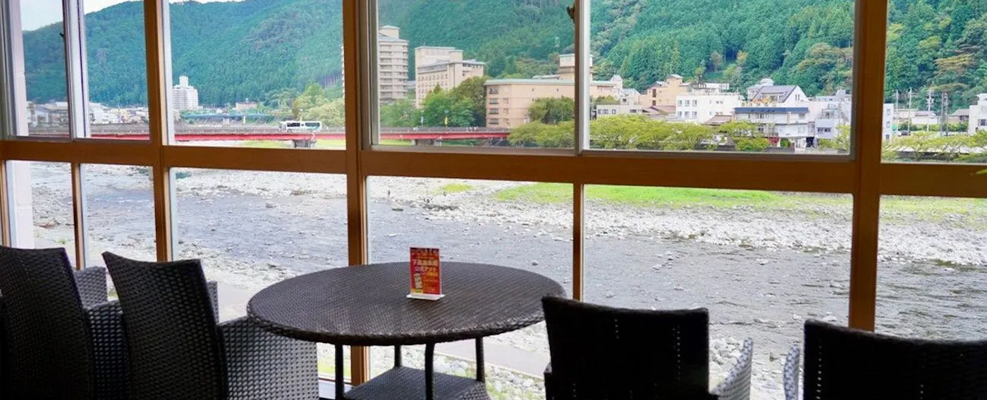 วิวจากภายในโรงแรม