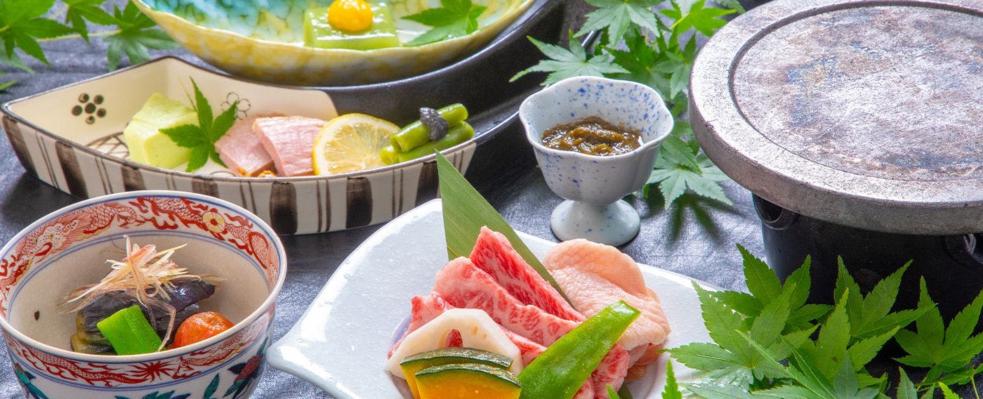 お食事