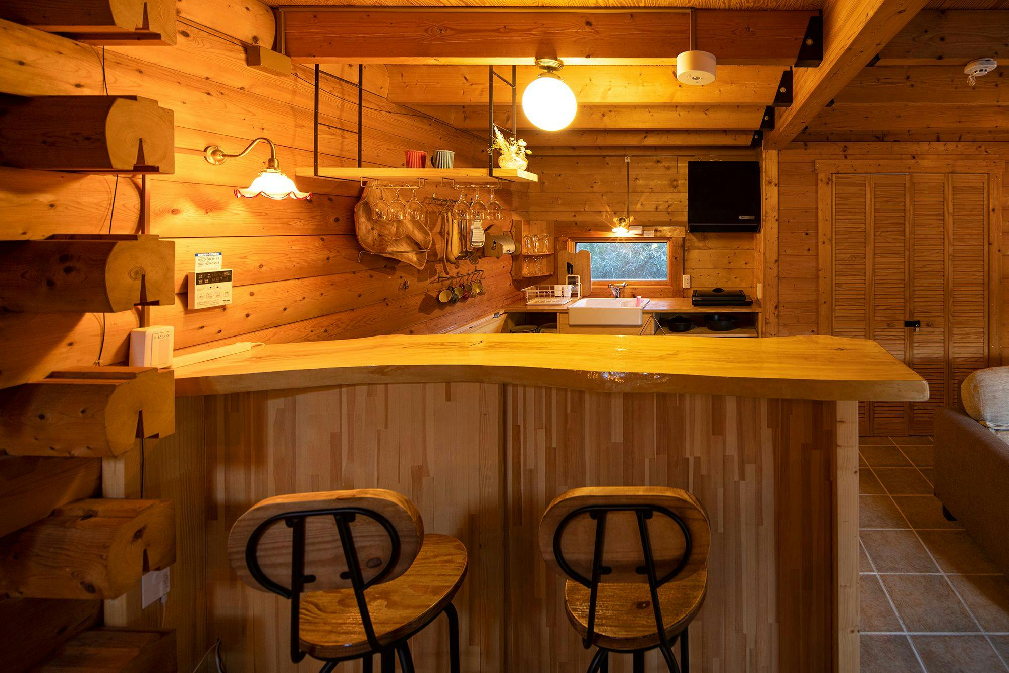 ALL SEASON RESORT NO.2 Birdsong
