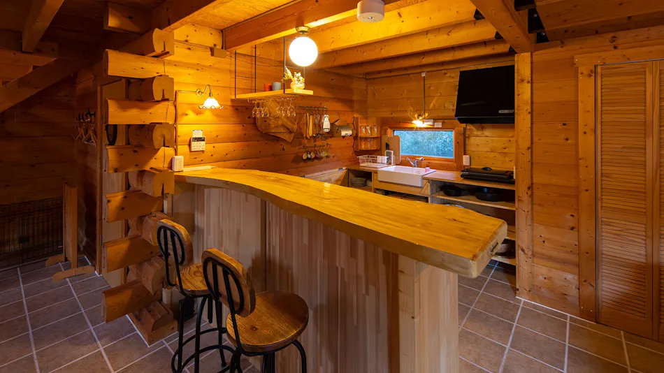 ALL SEASON RESORT NO.2 Birdsong