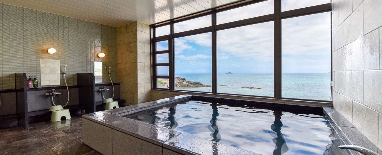 ห้องอาบน้ำรวม