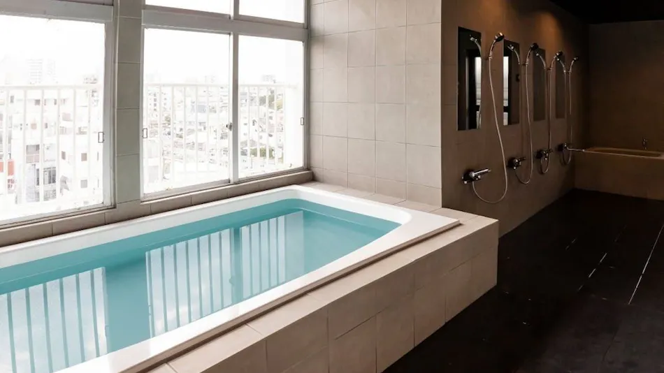 CABIN & HOTEL CONSTANT NAHA