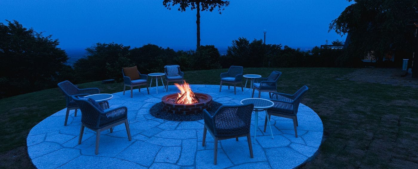 ETOWA KASAMA: Outdoor Resort Close to the Sky and Forest