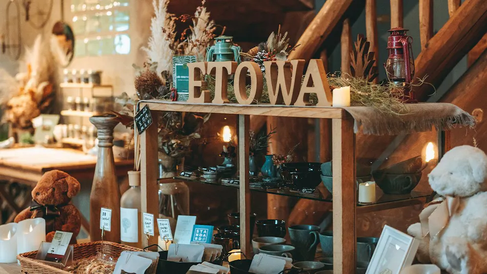 ETOWA KASAMA: Outdoor Resort Close to the Sky and Forest