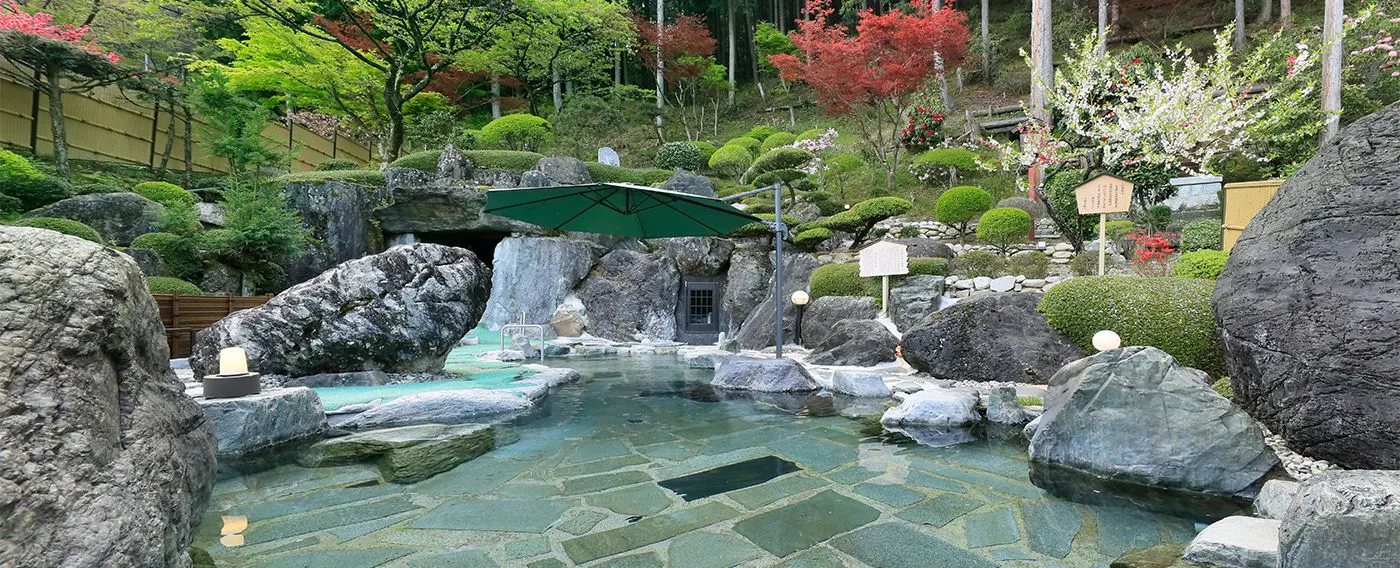 Open-air Bath for Men