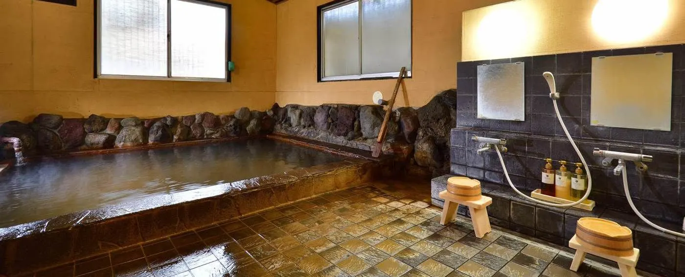 ห้องอาบน้ำสาธารณะ