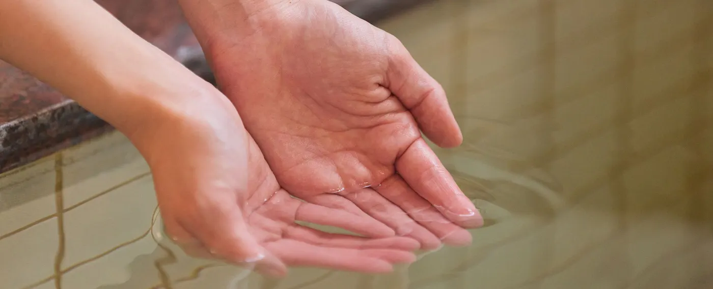 ภาพลักษณ์น้ำพุร้อน