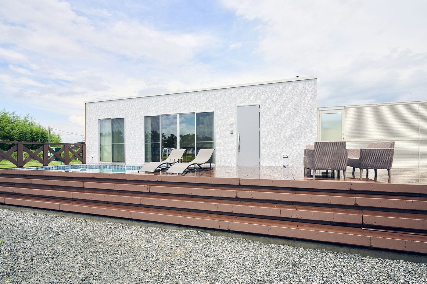 ภายนอกห้องพัก　ระเบียง