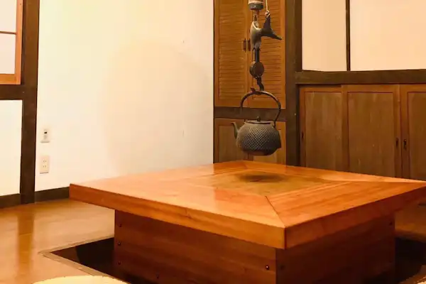 โต๊ะอิโรริ