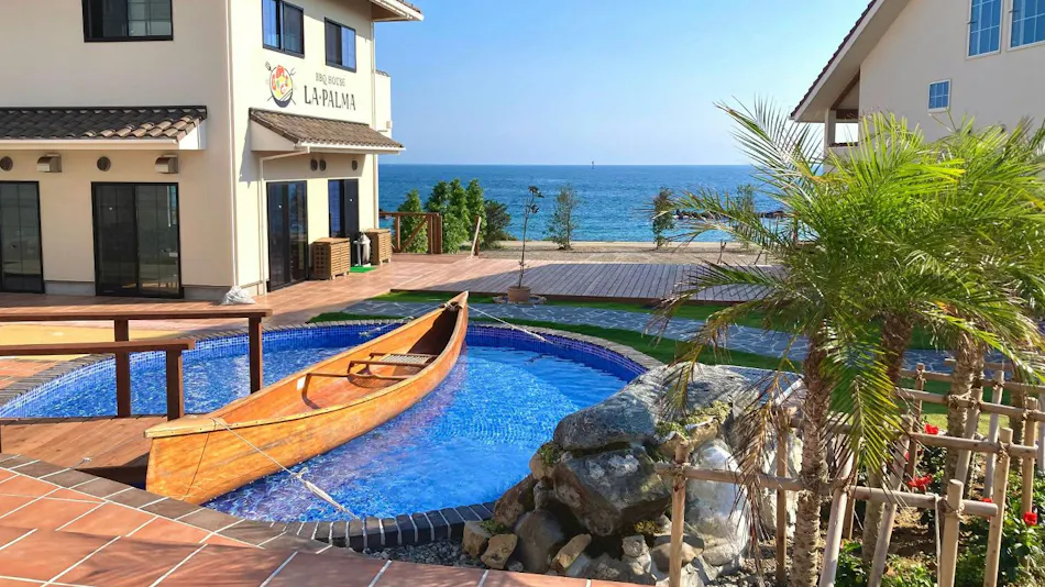 Love & Peace Resort