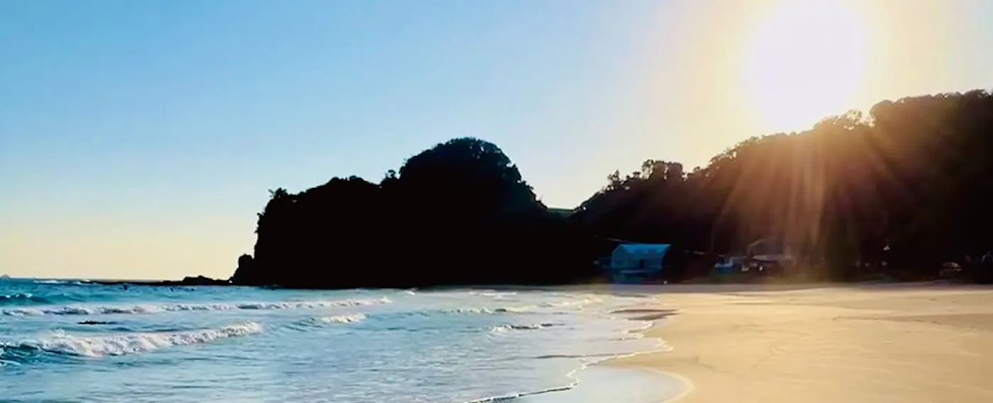 ซันเซ็ตบีช