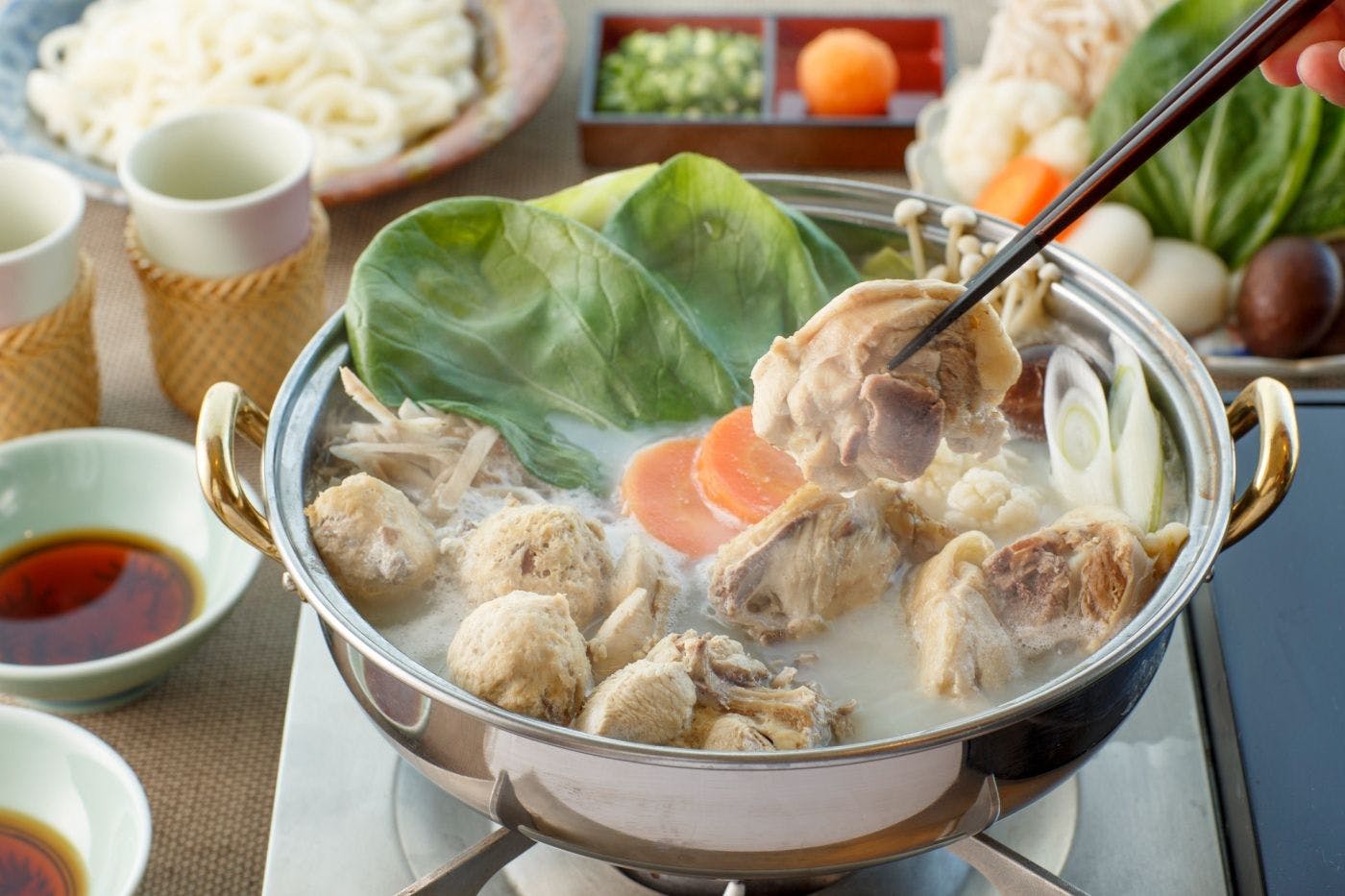 หม้อไฟไก่สไตล์ฮากาตะ